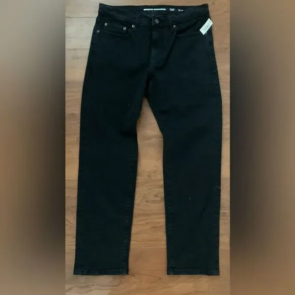 NWT Amazon Essentials Straight Jeans - Picture 2 of 5